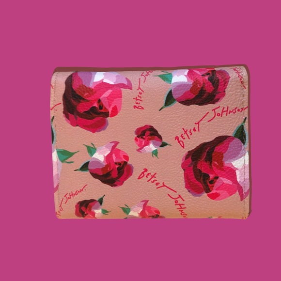 💋 Luv Betsey | Lana Flap Peachy Vegan Leather Wallet Pink Multi Rose 🌹 Pattern - Picture 8 of 9